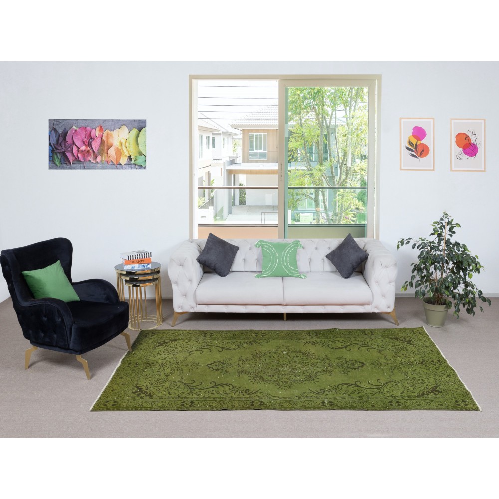 Green Color Modern Area Rug with Medallion Design. Hand-Knotted in Turkey