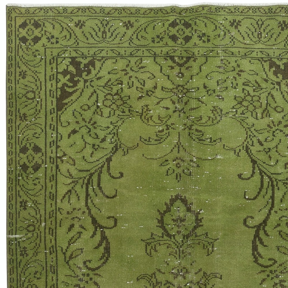 Green Color Modern Area Rug with Medallion Design. Hand-Knotted in Turkey