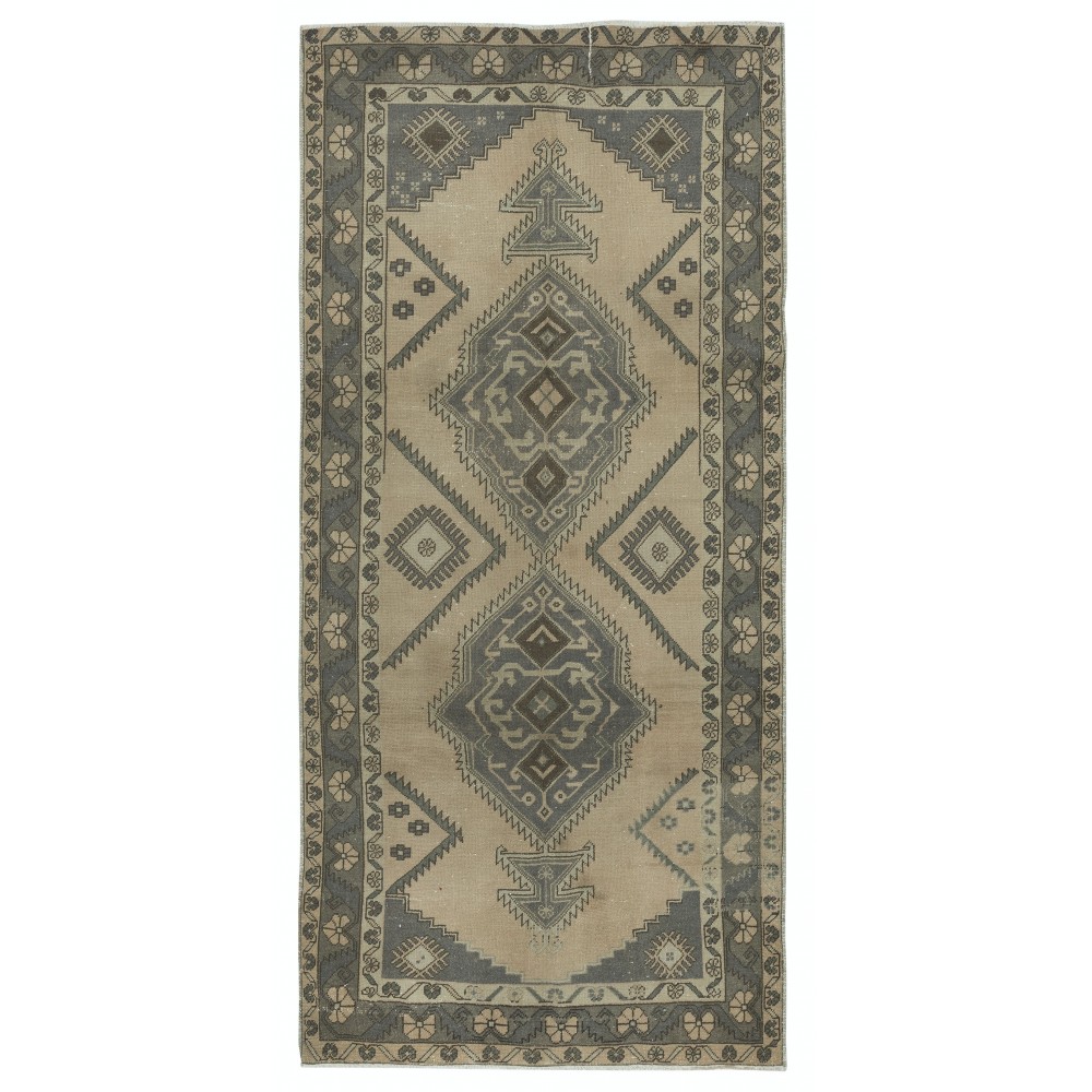 Vintage Handmade Turkish Rug for Country and Farmhouse Decor