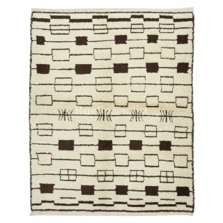 Contemporary Moroccan Tulu Rug, 100% Natural Wool, Custom Options Available	