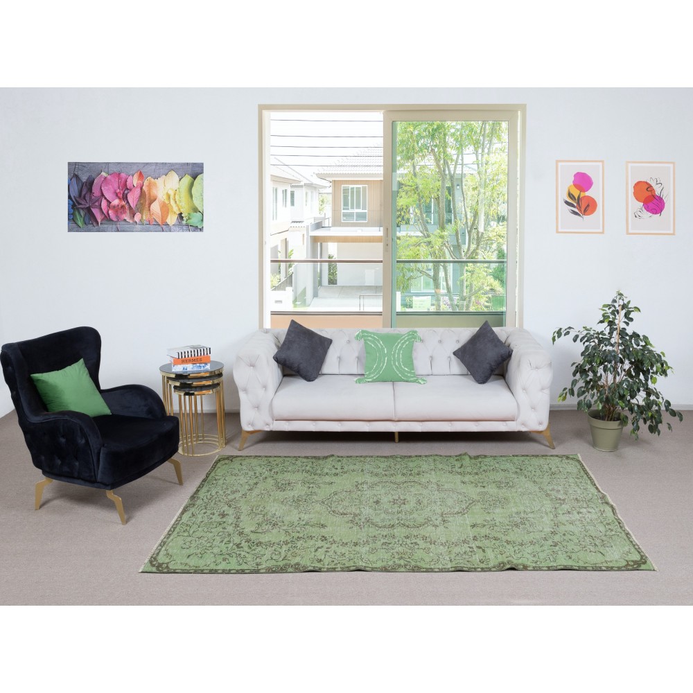 Green Handmade Area Rug from Turkey. Woolen Floor Covering