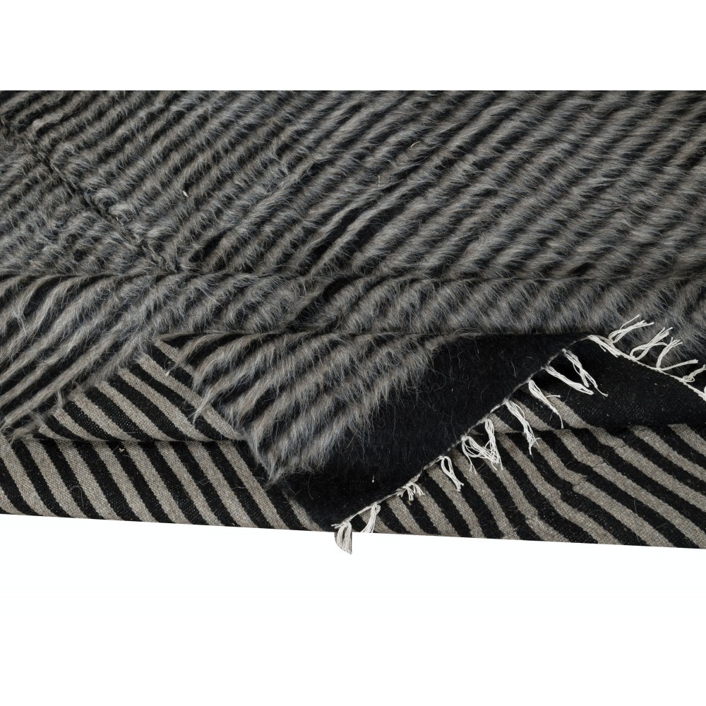 Kurdish Wool Kilim Rug. Flatweave Blanket. New Bed Cover. Striped Throw. Wall Hanging