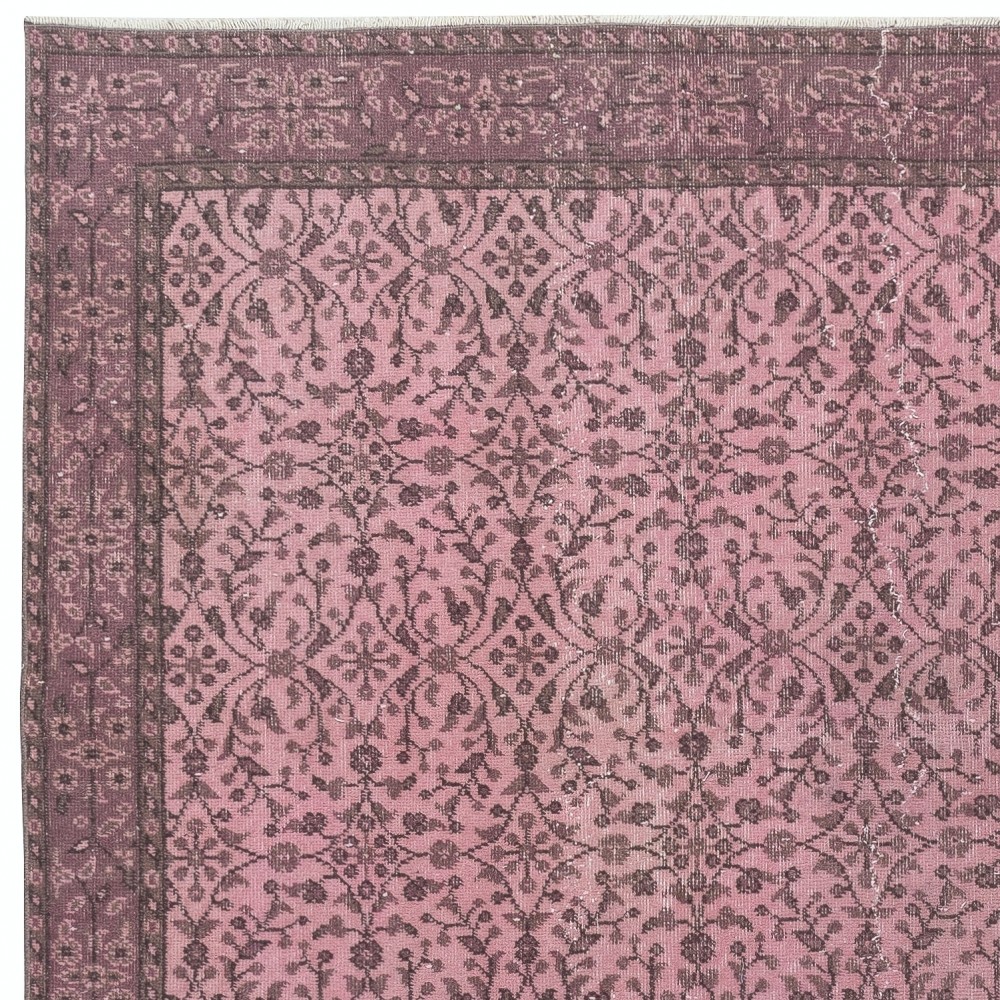 Handmade Flower Design Wool Area Rug. Modern Pink Color Rug