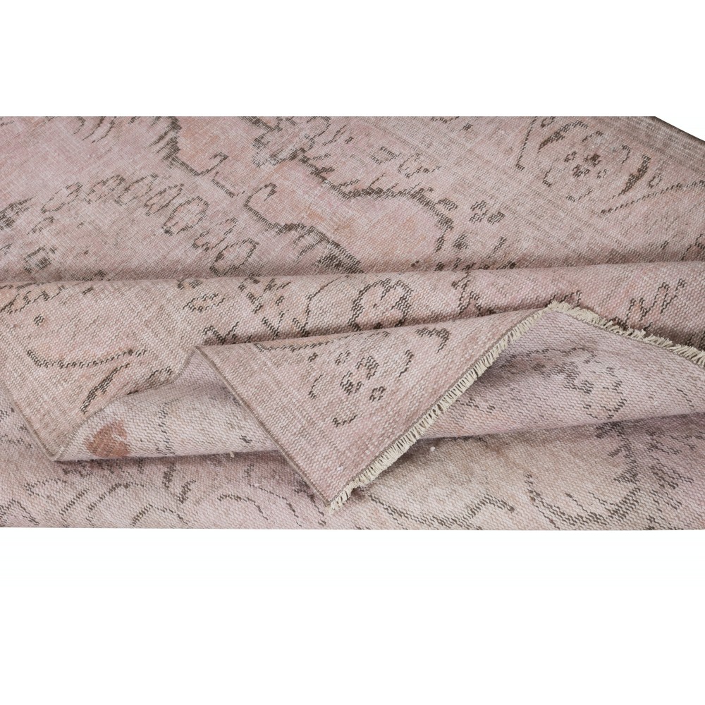 Soft Pink Color Anti-bacterial Wool Area Rug. Hand Knotted Turkish Rug