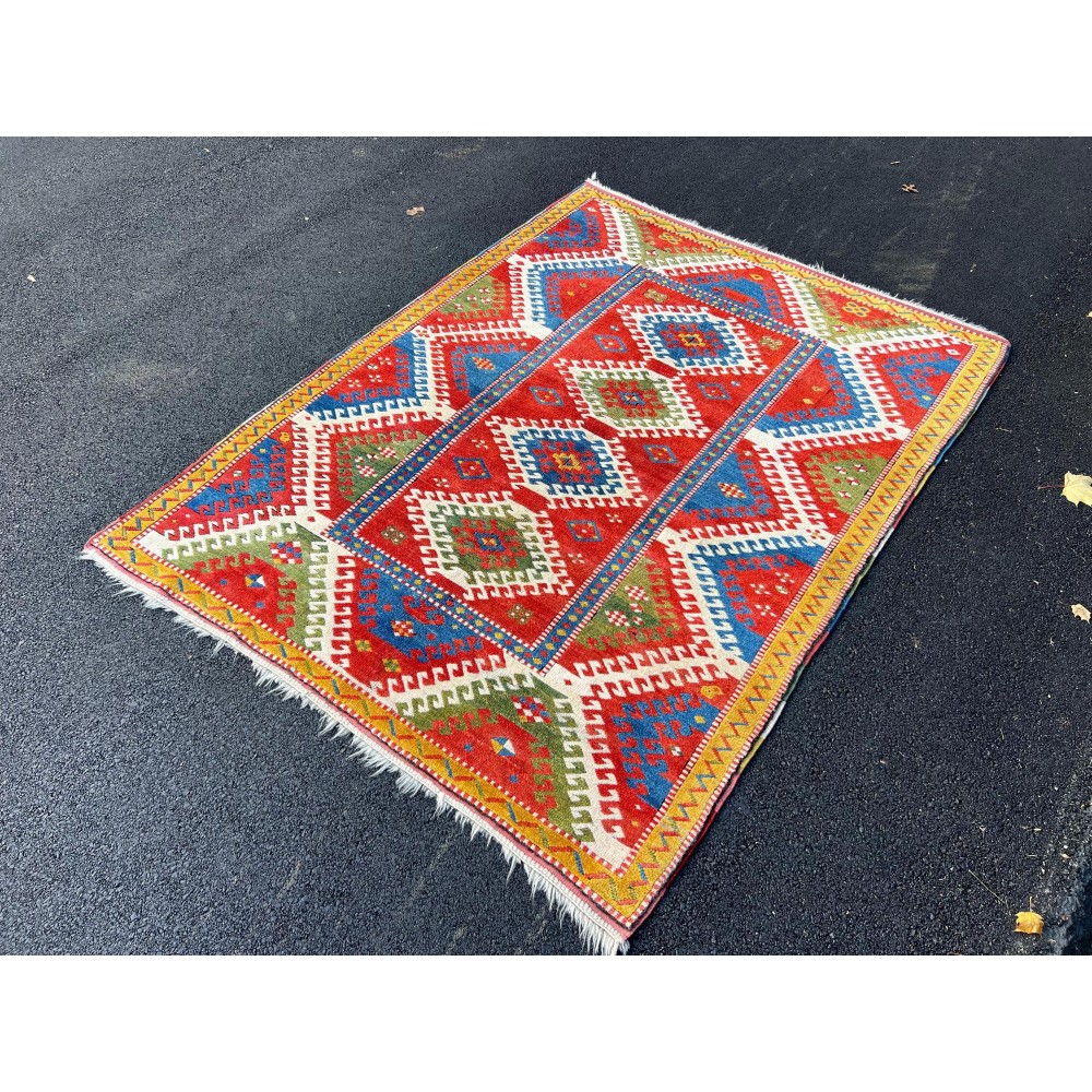 Reproduction of an antique Caucasian Bordjalou Kazak Rug. 100% wool, natural dyes