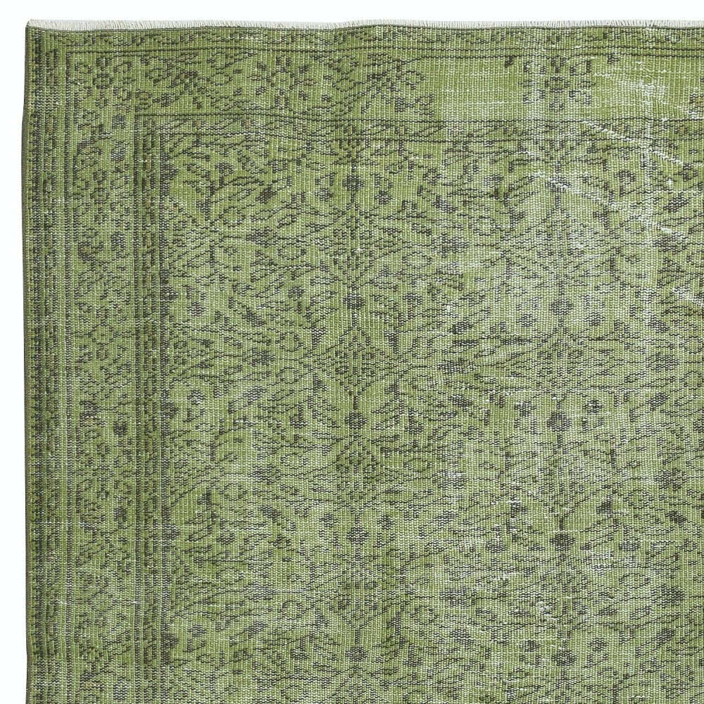 Modern Area Rug in Green, Hand-woven and Hand-knotted in Turkey