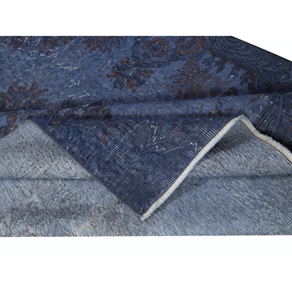 Contemporary Handmade Turkish Wool Area Rug in Blue. Low Pile Floor Covering
