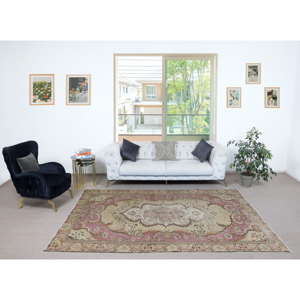 Traditional Vintage Handmade Wool Area Rug. One of a kind Turkish Carpet
