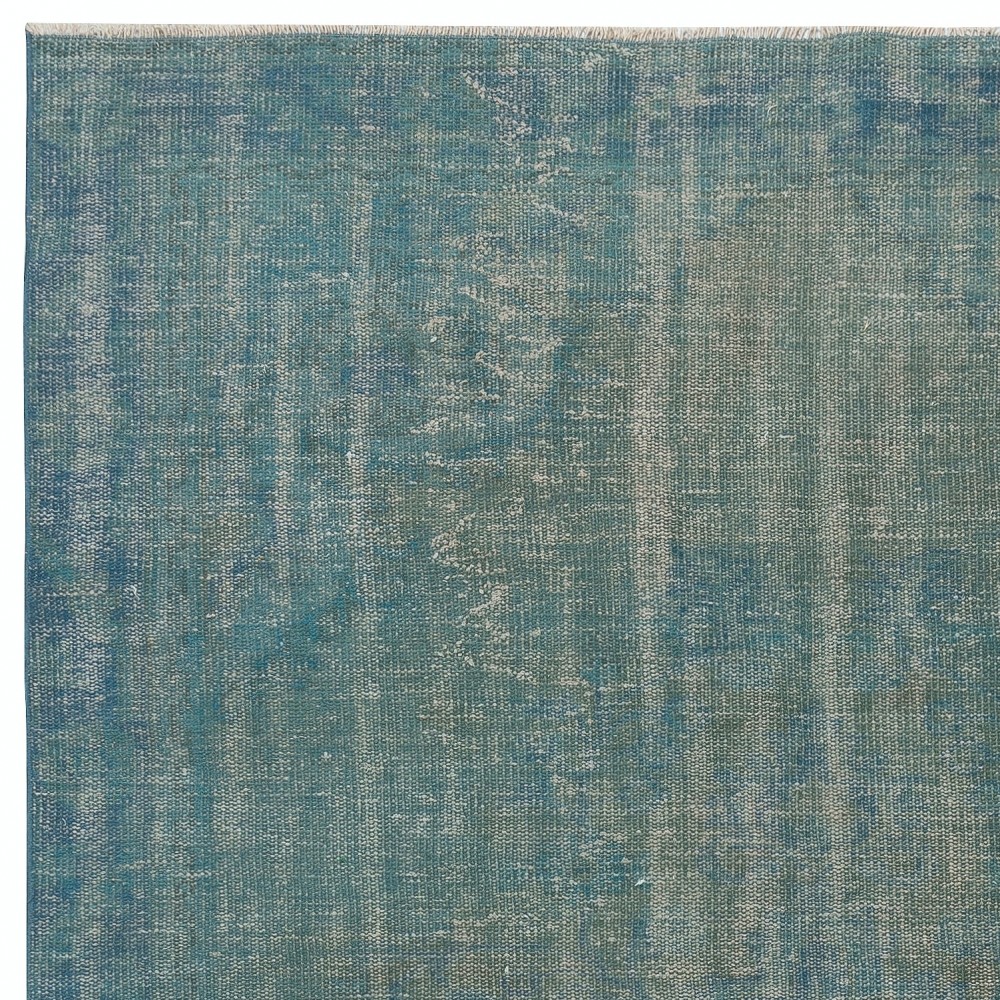Contemporary Area Rug in Light Blue, Hand-woven and Hand-knotted in Turkey