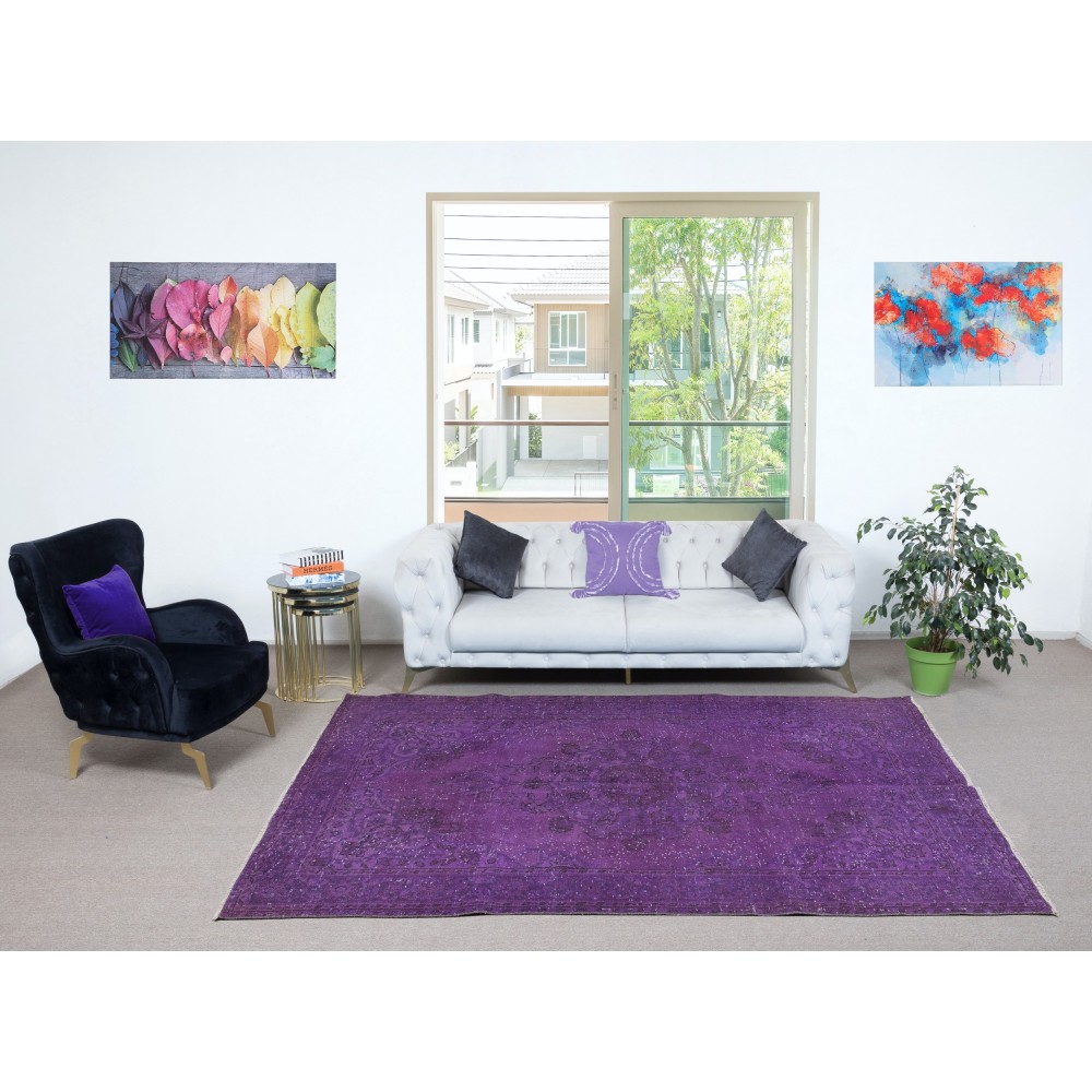 Contemporary Area Rug in Purple, Hand-Knotted in Turkey