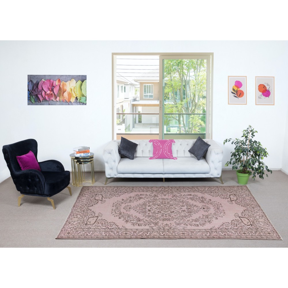 Turkish Floor Rug in Pink Color. Modern Hand Knotted Area Rug for Kitchen and Living Room