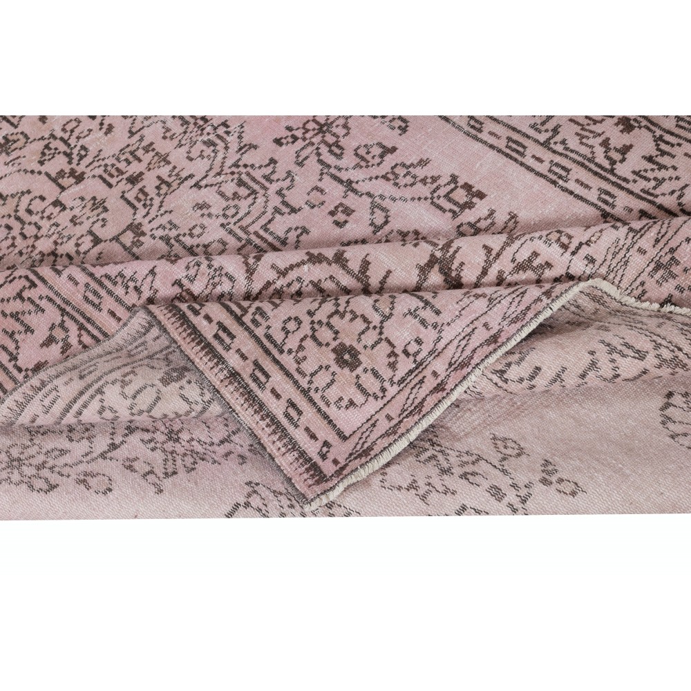 Turkish Floor Rug in Pink Color. Modern Hand Knotted Area Rug for Kitchen and Living Room