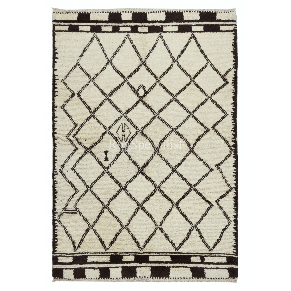 Moroccan Rug Made of Natural Undyed Wool, Handmade Diamond Design Tulu Carpet
