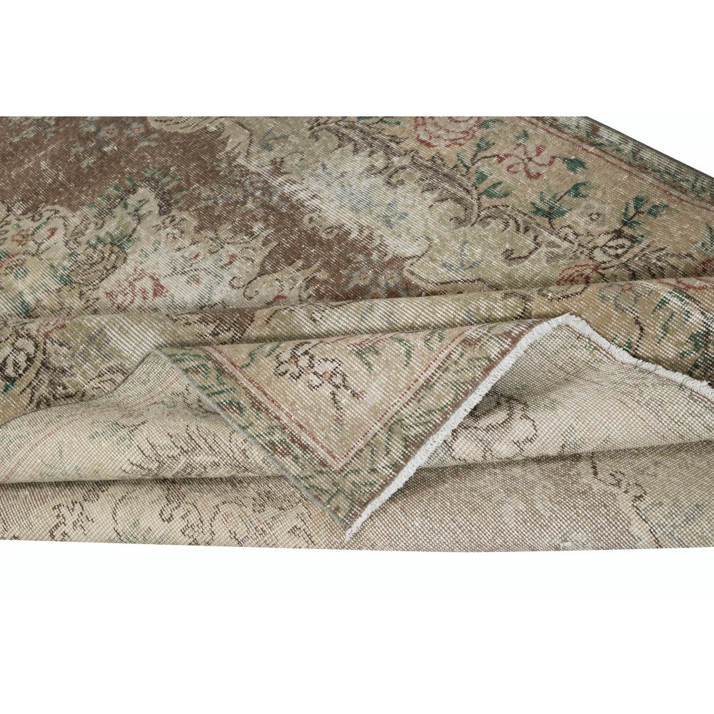 Shabby Chic Vintage Turkish Rug. Distressed Handmade Carpet