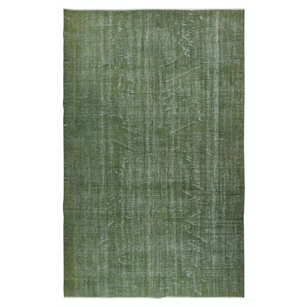 Modern Area Rug in Green. Hand-Knotted in Turkey