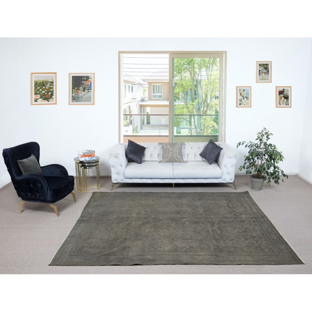 Contemporary Handmade Turkish Wool Area Rug in Gray Color