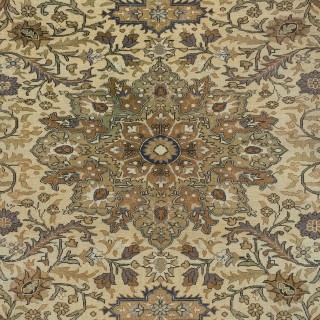 Decorative Vintage Handmade Turkish area Rug in shades of beige, 100% Wool