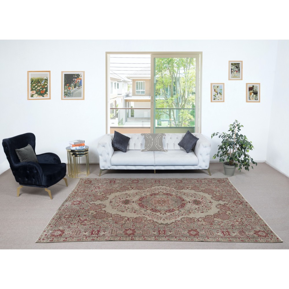 Vintage Handmade Turkish Wool Area Rug in Beige and Red Color