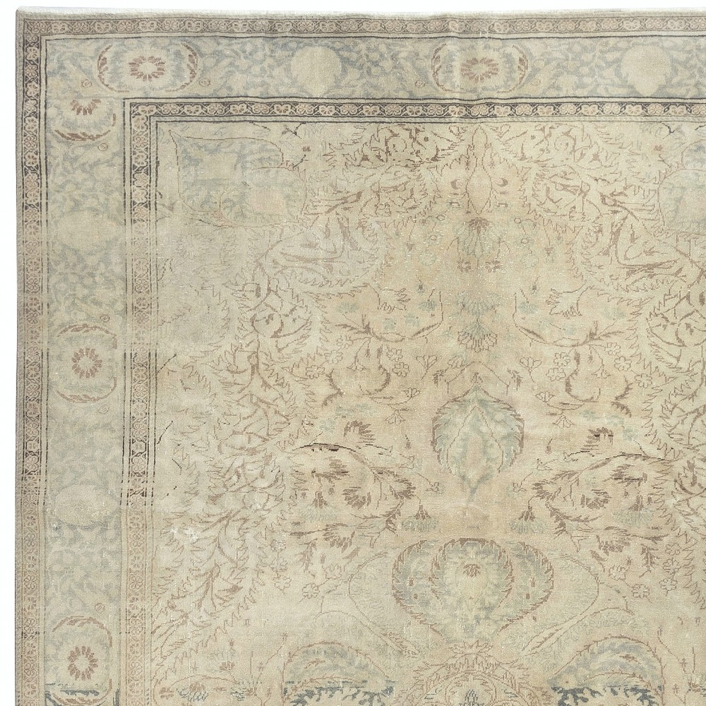 Vintage Hand Knotted Turkish Area Rug for Living Room and Dining Room