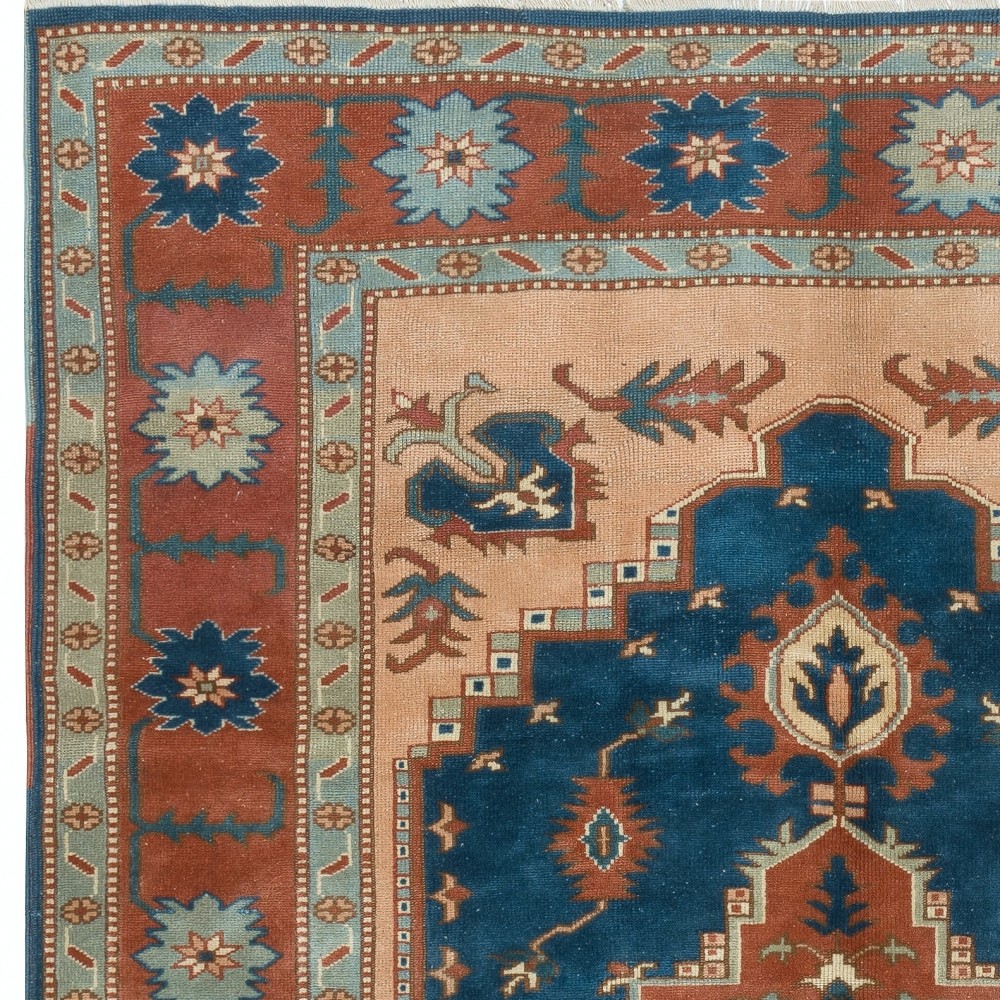 One of a kind Vintage Handmade Turkish Area Rug. 100% Wool