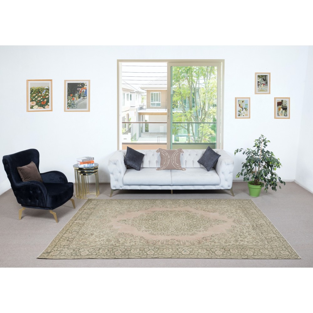 One-of-a-pair Vintage Area Rug with Medallion Design. Handmade Turkish Carpet
