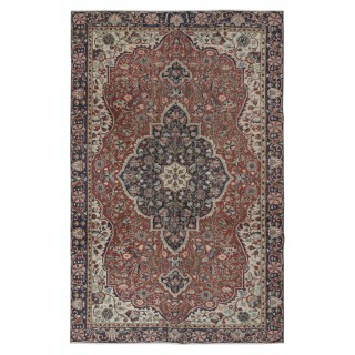 Vintage Handmade Wool Area Rug. One of a kind Turkish Carpet with Medallion Design