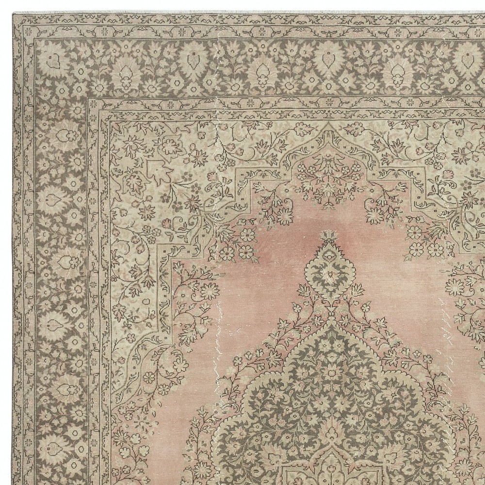 One of a kind Handmade Turkish Area Rug, Traditional Vintage Carpet