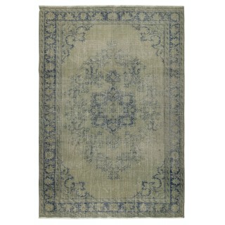 Decorative Hand Knotted Turkish Wool Area Rug in Green Color