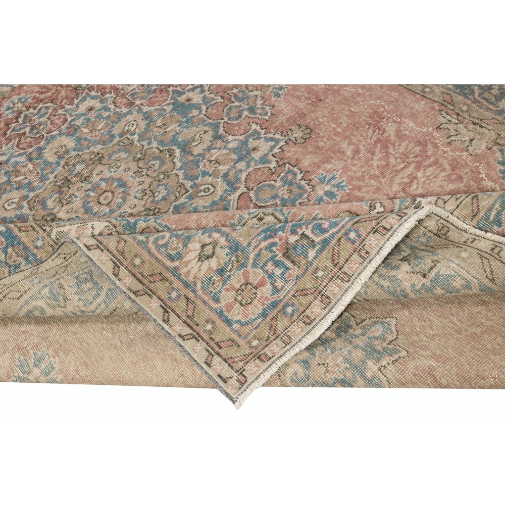 Vintage Handmade Wool Area Rug. One of a kind Turkish Carpet with Medallion Design