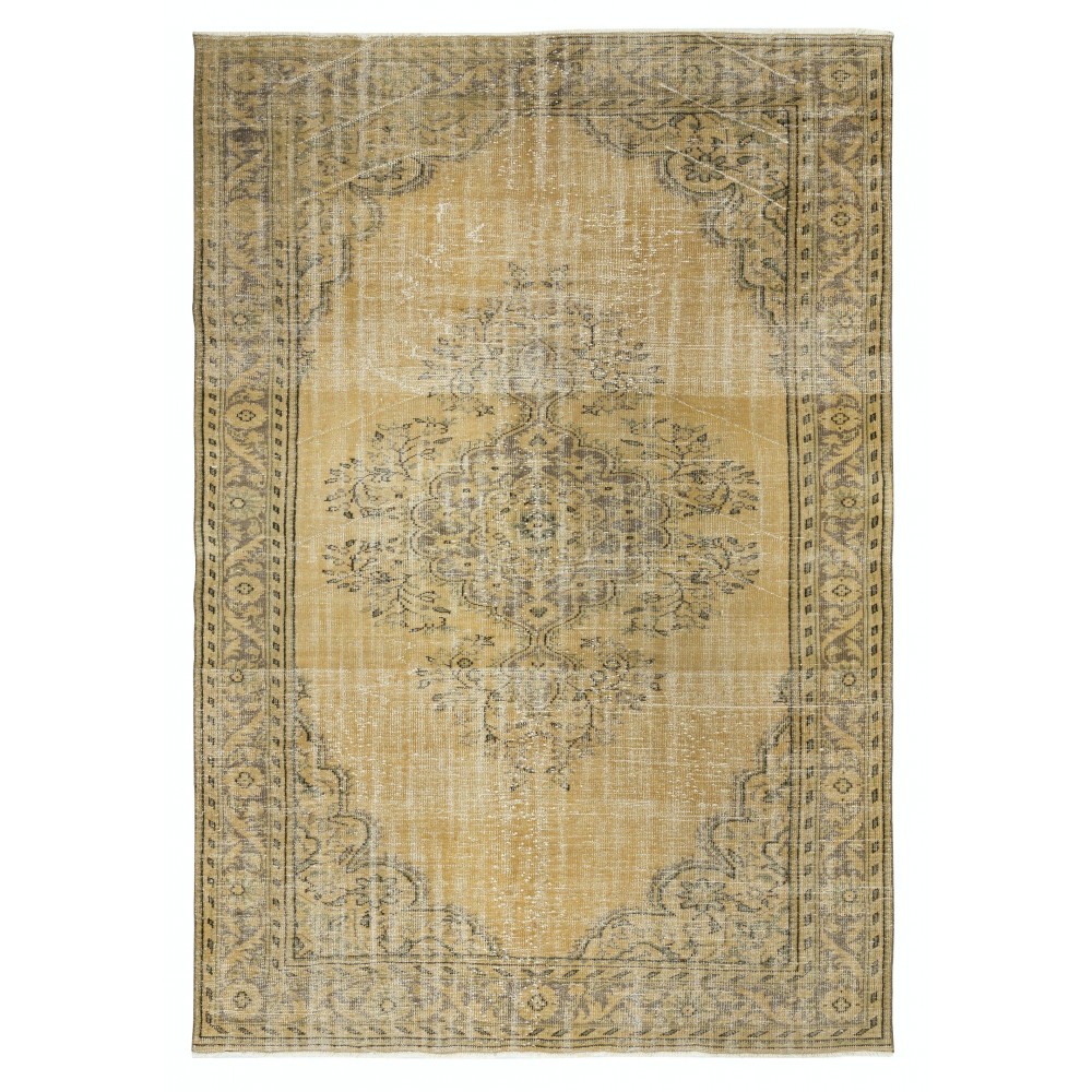 Vintage Turkish Area Rug for Living Room. Handmade Sun Faded Carpet for Farmhouse Decor