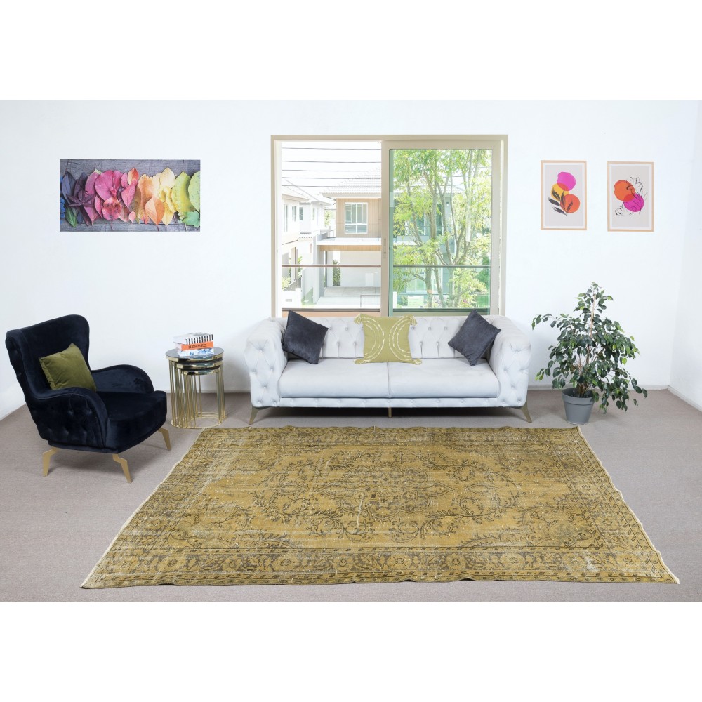 Vintage Handmade Area Rug for Living Room. Sun Faded Turkish Carpet for Rustic & Farmhouse Decor