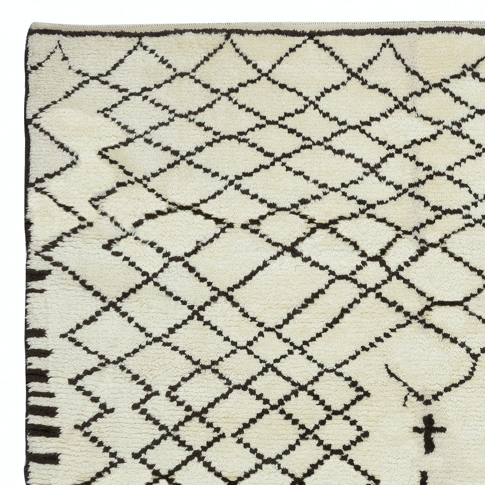 Modern Moroccan Tulu Rug, 100% Natural Wool, Beni Ourain Carpet