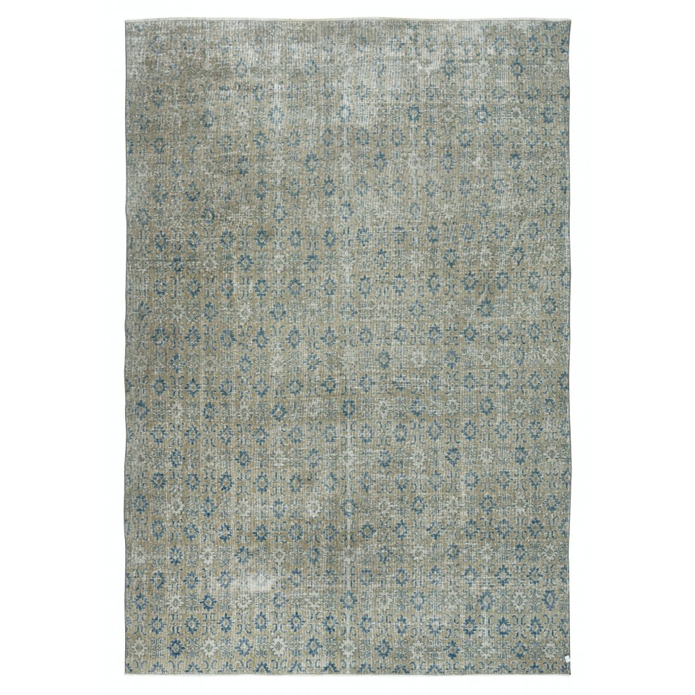 Vintage Handmade Floral Design Turkish Rug for Rustic, Country and Farmhouse Decor