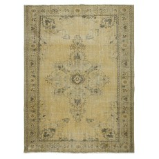 Vintage Country and Farmhouse Decor Area Rug. Rustic Handmade Turkish Carpet
