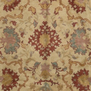 Vintage Handmade Turkish Oushak Rug. 100% Wool. Excellent Condition