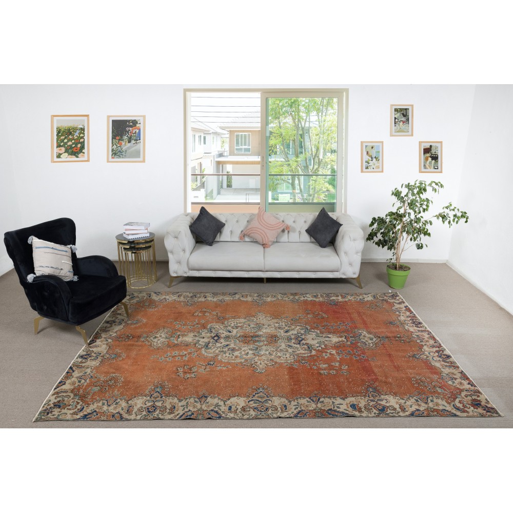 Vintage Handmade Red Rug. One of a kind Wool Turkish Carpet