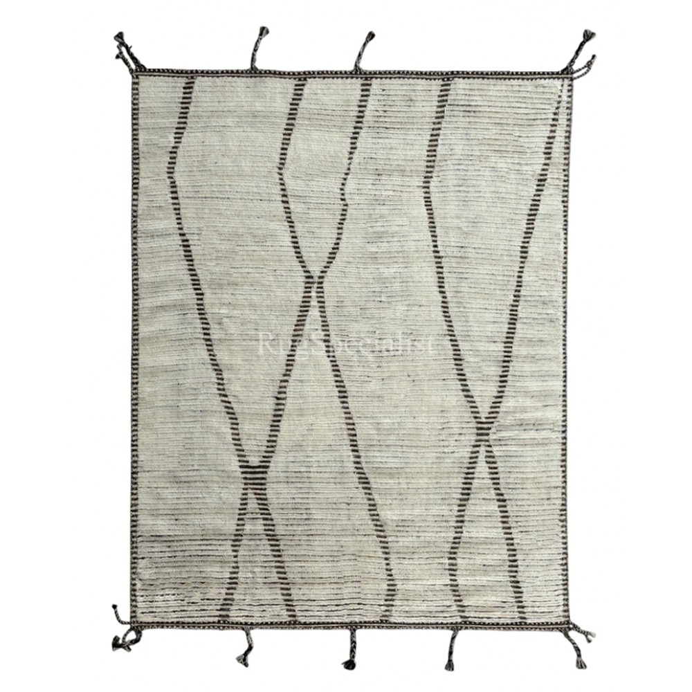 Contemporary Moroccan Design Berber Rug. 100% Wool. Handmade Beni Ourain Carpet