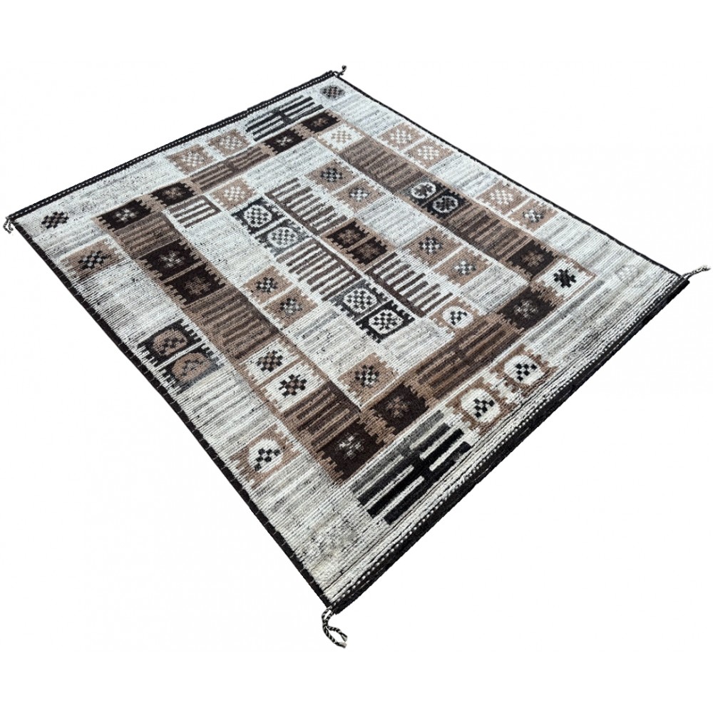 Modern Moroccan Design Berber Rug. 100% Wool. Handmade Beni Ourain Carpet