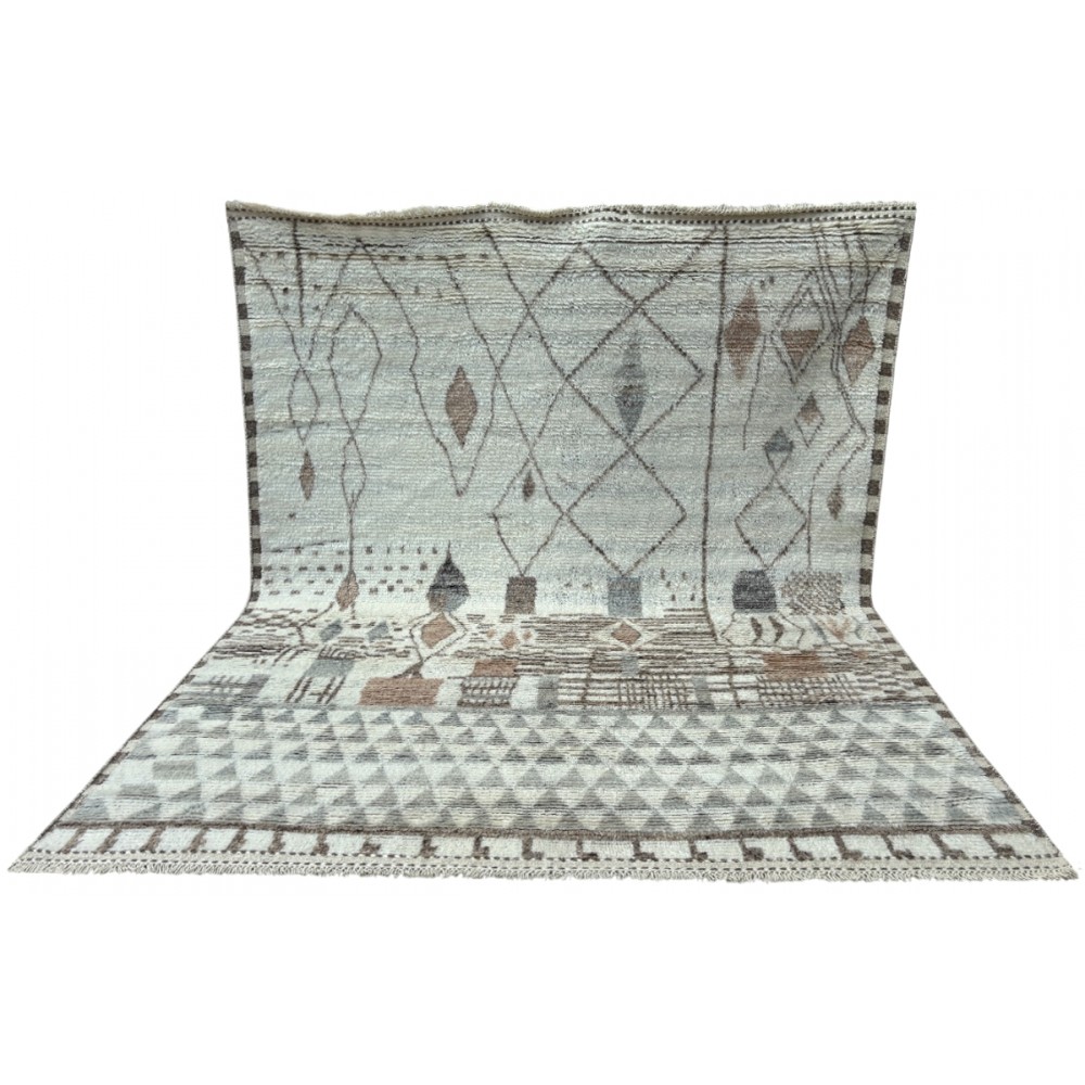 Contemporary Moroccan Design Berber Rug. 100% Wool. Handmade Beni Ourain Carpet