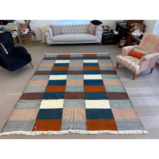 Modern Handmade Scandinavian Kilim Rug 'Flat Weave' with Geometric Patterns, 100% Wool