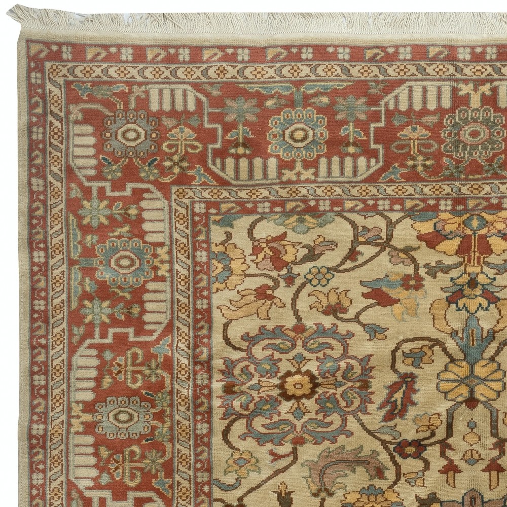 Vintage Handmade Turkish Oushak Rug. 100% Wool. Excellent Condition