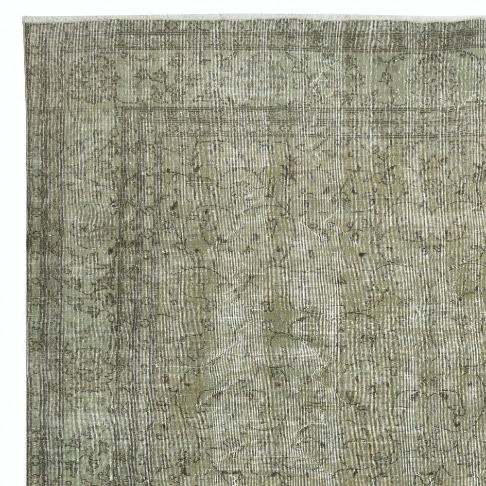 Contemporary Handmade Turkish Area Rug in Green, Woolen Floor Covering
