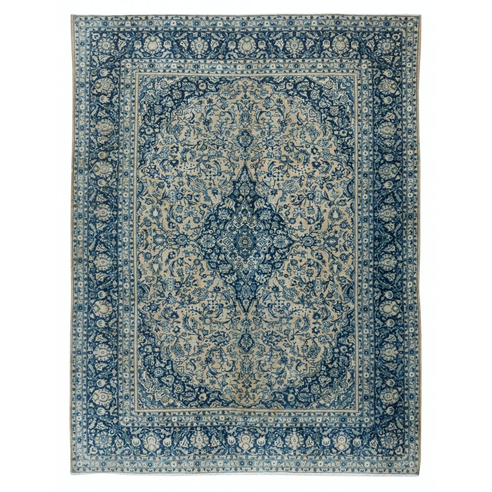Vintage Handmade Turkish Oushak Rug. 100% Wool. Excellent Condition
