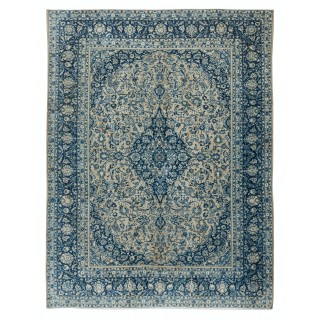 Vintage Handmade Turkish Oushak Rug. Excellent Condition