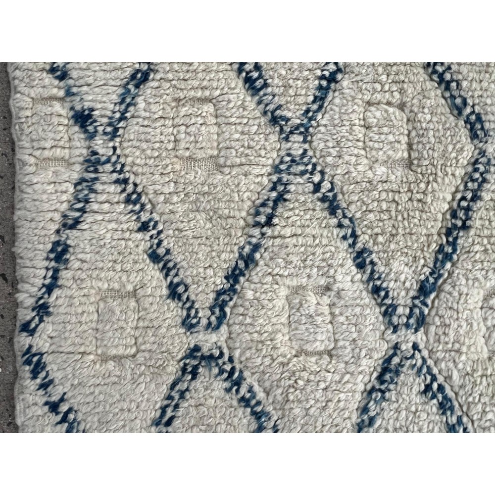 Modern Moroccan Berber Beni Ourain design Tulu Rug. Custom Options Available