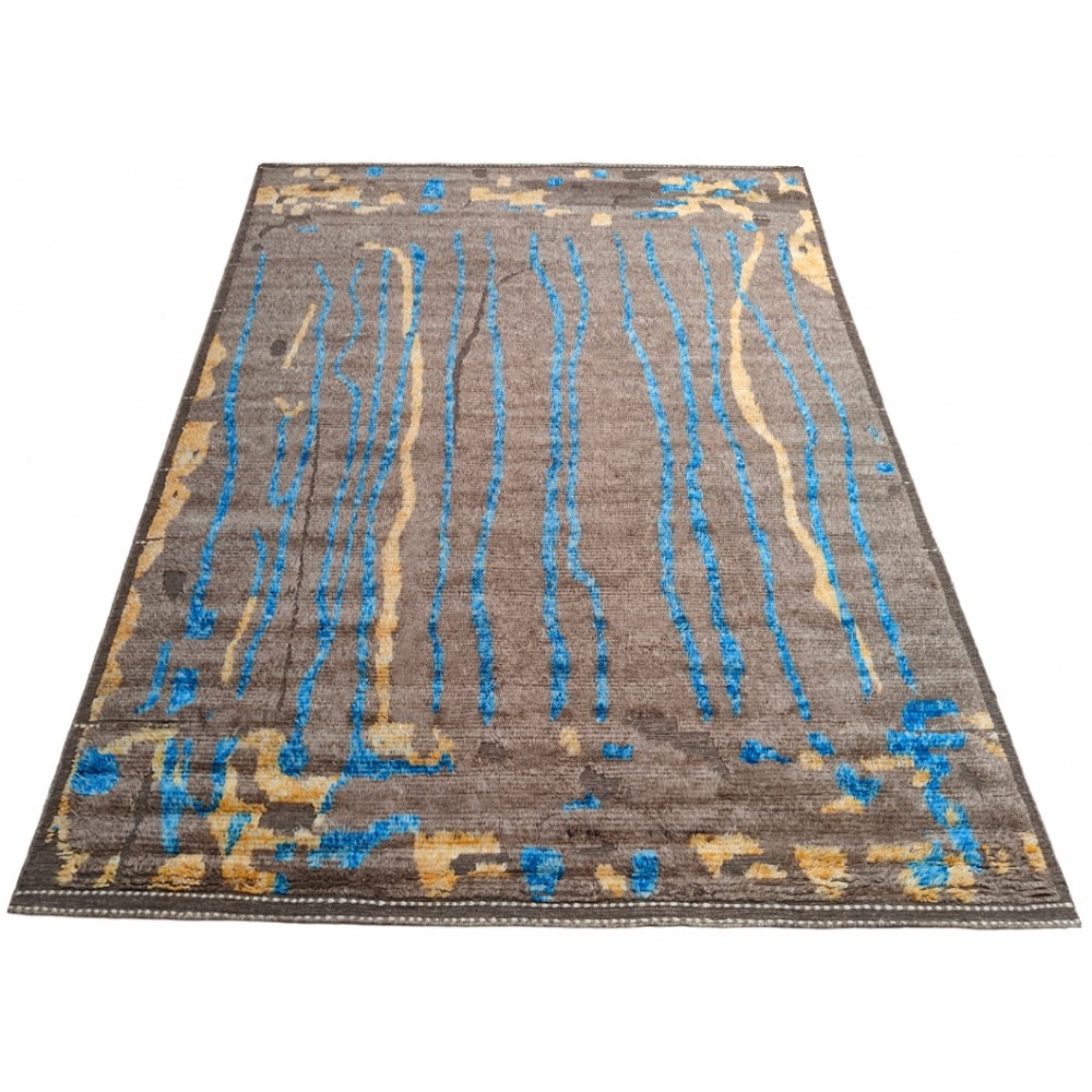 Modern Moroccan Berber Beni Ourain design Rug. 100% Wool. Custom Options Available