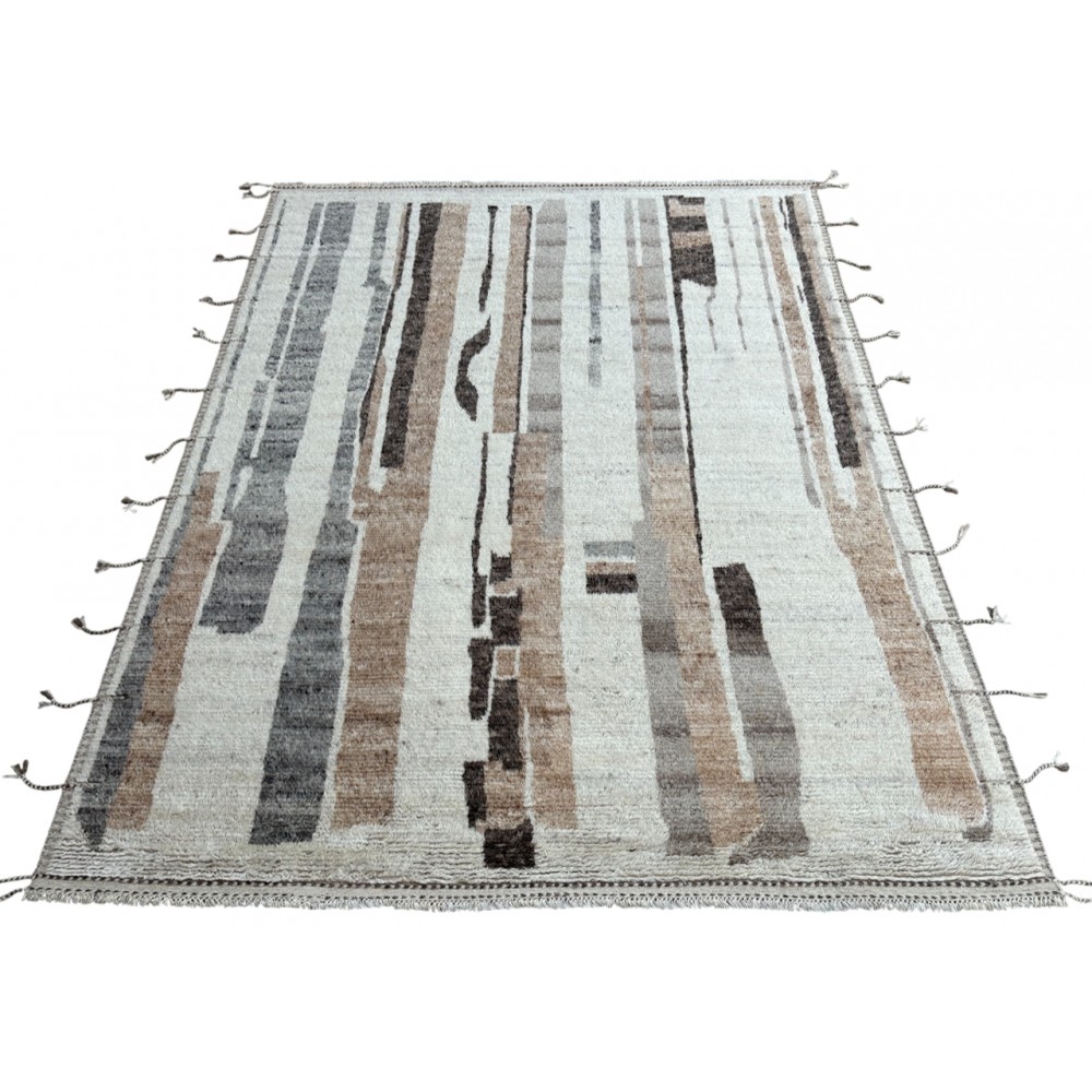 Modern Moroccan Design Berber Rug. 100% Wool. Beni Ourain Carpet