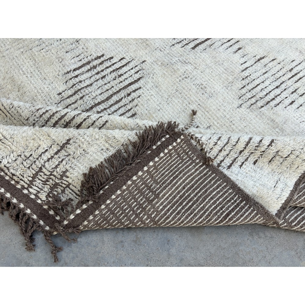 Modern Moroccan Design Berber Rug. 100% Wool. Handmade Beni Ourain Carpet