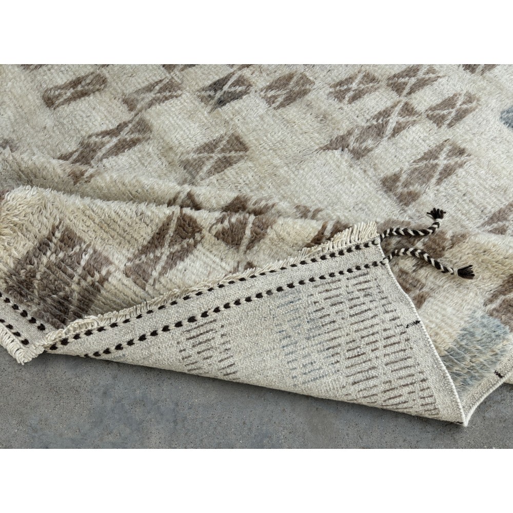 Modern Moroccan style Handmade Rug, 100% Natural Wool. Custom Options Available