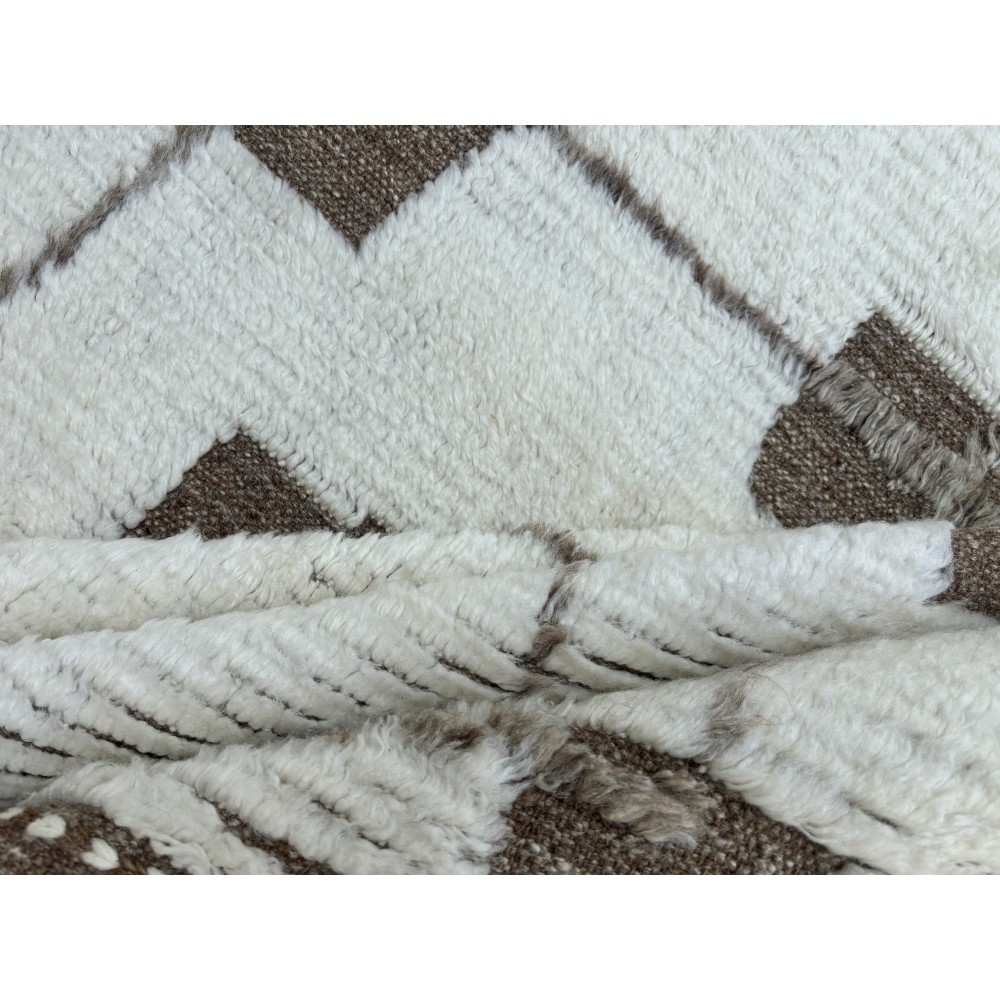 Contemporary Moroccan style Handmade Rug, 100% Natural Wool. Custom Options Available